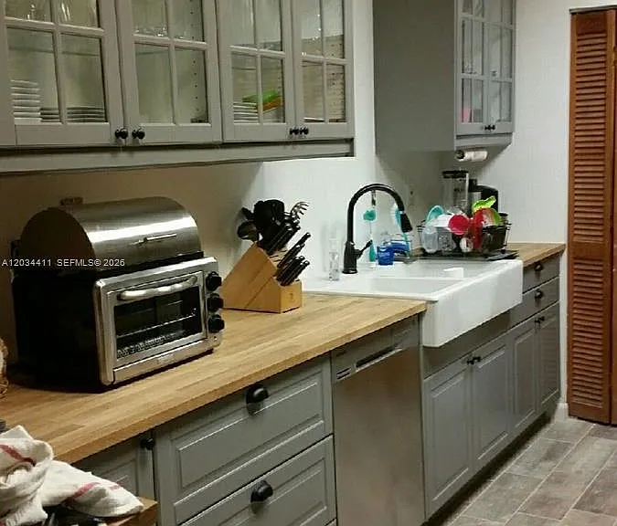 9134 SW 118th Ct — Photo 4