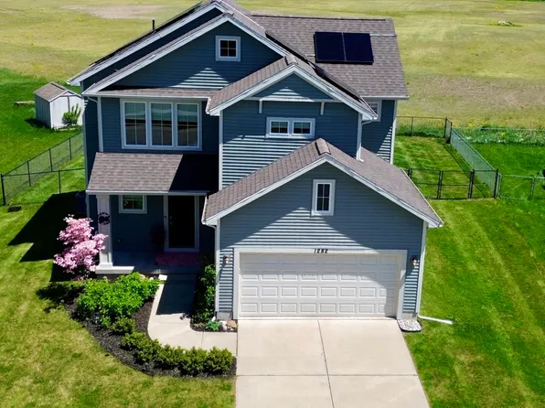 1282 Wildflower Dr, Holt, MI 48842