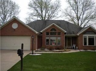 2022 Golf Way Rd, Aliquippa, PA 15001