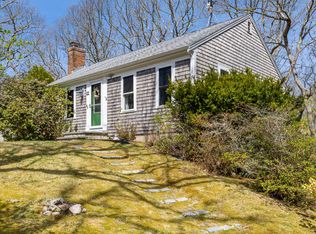 22 Bettys Ln, Harwich, MA 02645