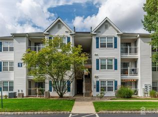 134 Waterford Dr, Edison, NJ 08817
