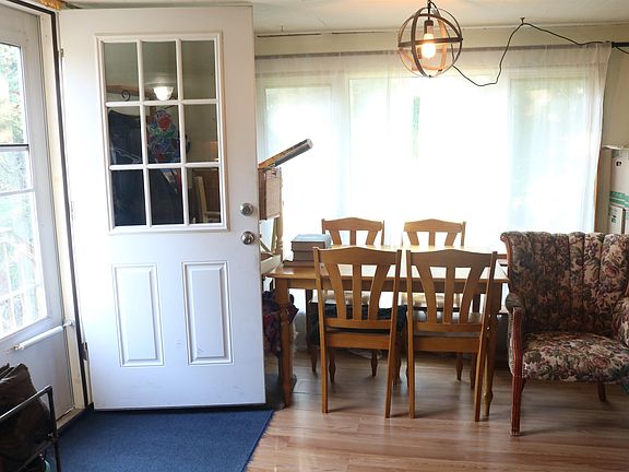 5th image of 231 Lakewood Drive