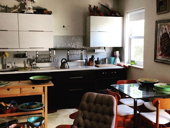 4th image of 747 Michigan Ave APT 302
