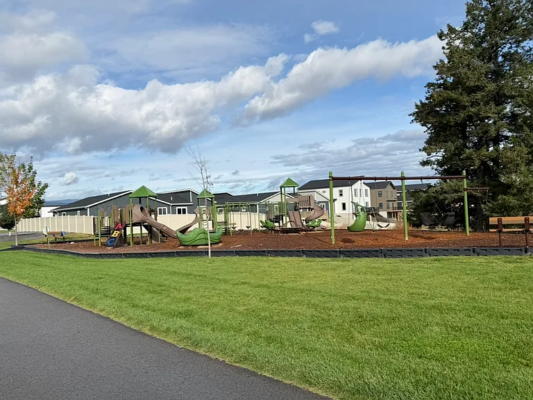 995 N Camas Ln — Photo 26