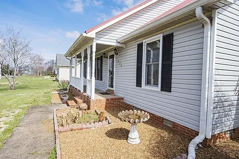 222 Daly Dr — Photo 21