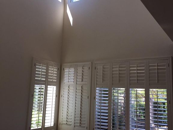 3rd image of 5403 Manderston Dr