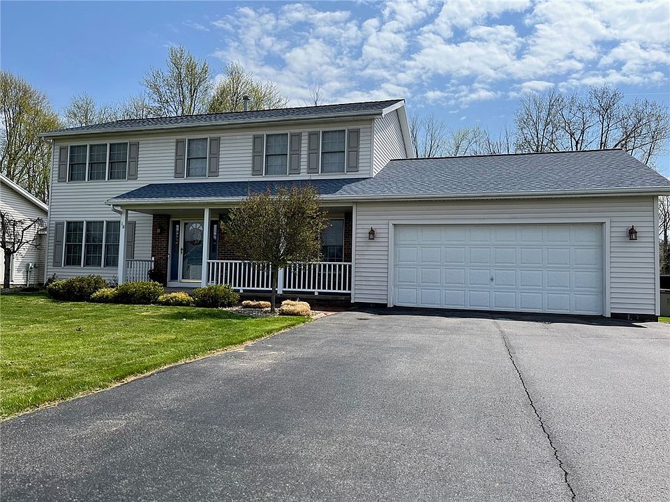 1st image of 18 Leah Ln