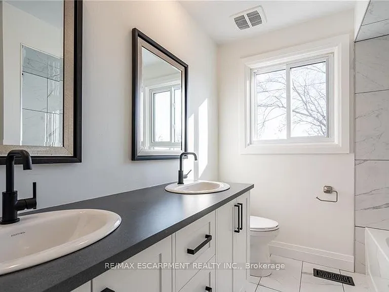 4289 Mountain St #3 — Photo 25