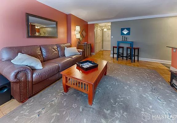 4th image of 310 E 70th St APT 10C