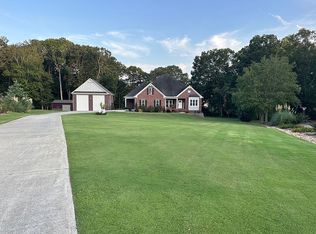 4450 Aaronmoor Ln, Cumming, GA 30040