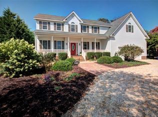 2084 Hayes Rd, Hayes, VA 23072