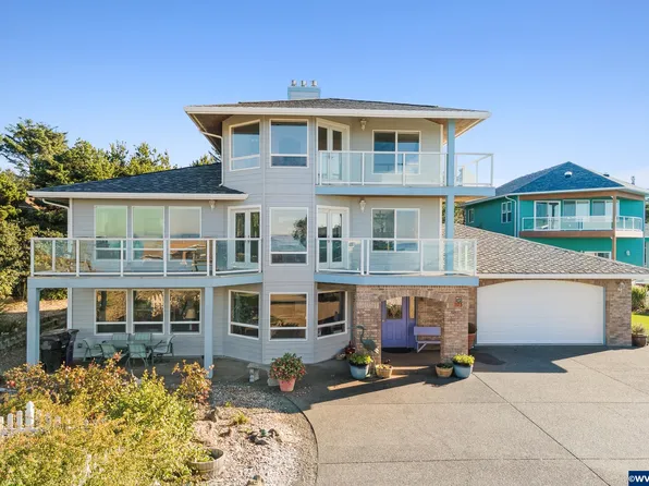 175 Fishing Rock Dr, Depoe Bay, OR 97341