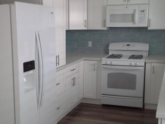 2nd image of 5916 Trinidad Way