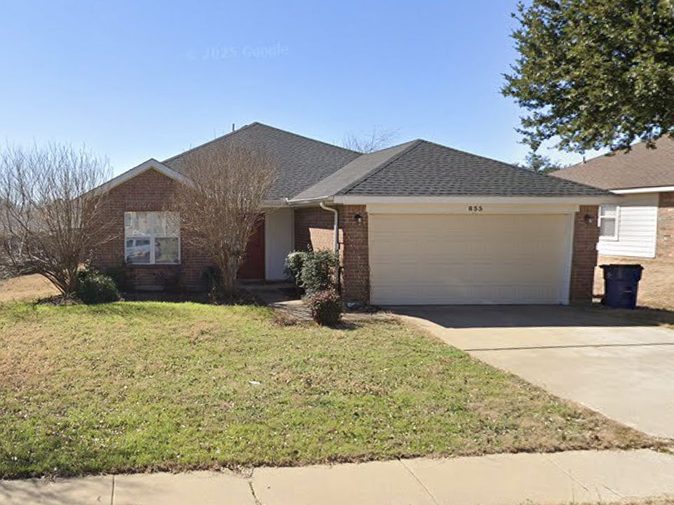 1st image of 833 Edgehill Rd