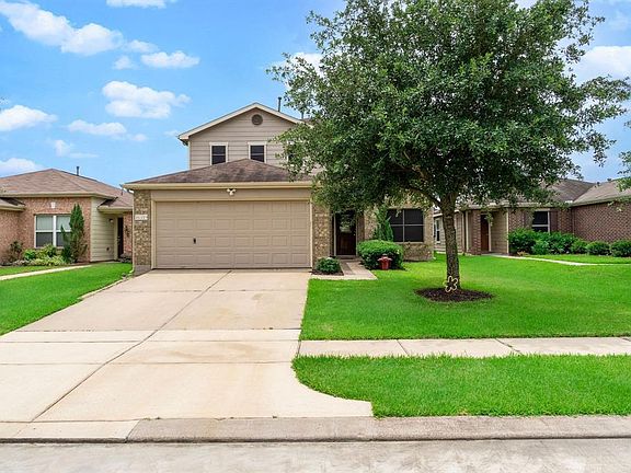 2nd image of 16319 Morgan Willow Ln