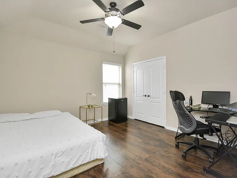 17510 Woodfalls Ln — Photo 36