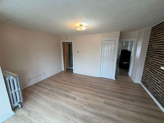 2nd image of 749 N 7th St APT 3