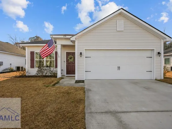 254 Brightleaf Cir, Hinesville, GA 31313