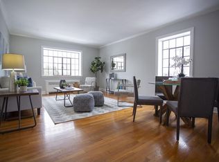 98 Sewall Ave APT 5, Brookline, MA 02446
