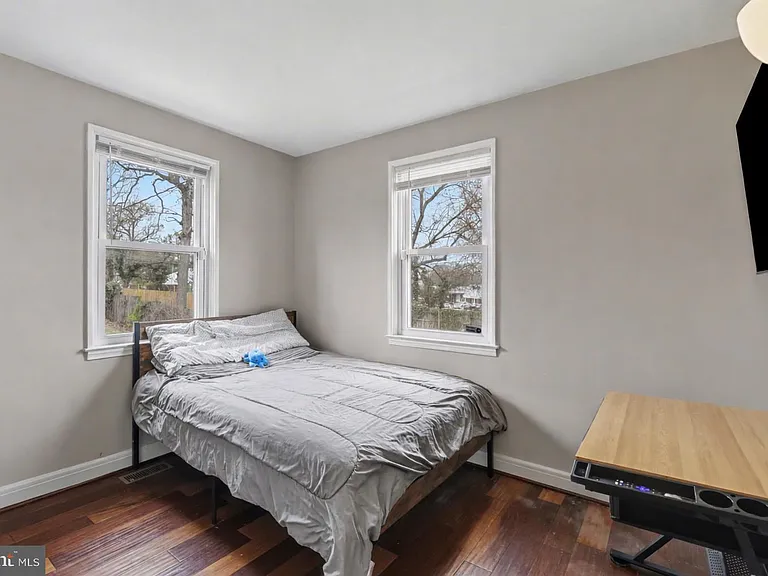 2507 Glencoe Rd — Photo 13