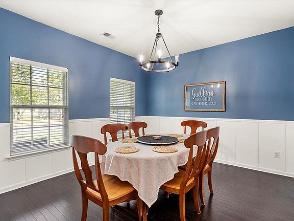 2nd image of 109 Wynfield Forest Dr