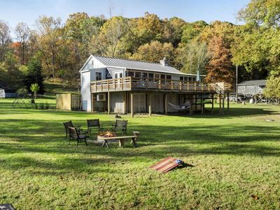 412 Wimpys Ln, Valley District, WV 25427