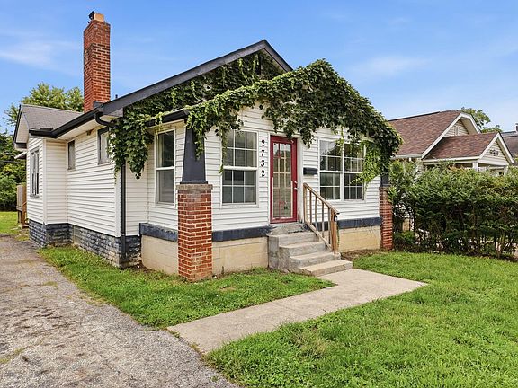4th image of 2732 Dibblee Ave