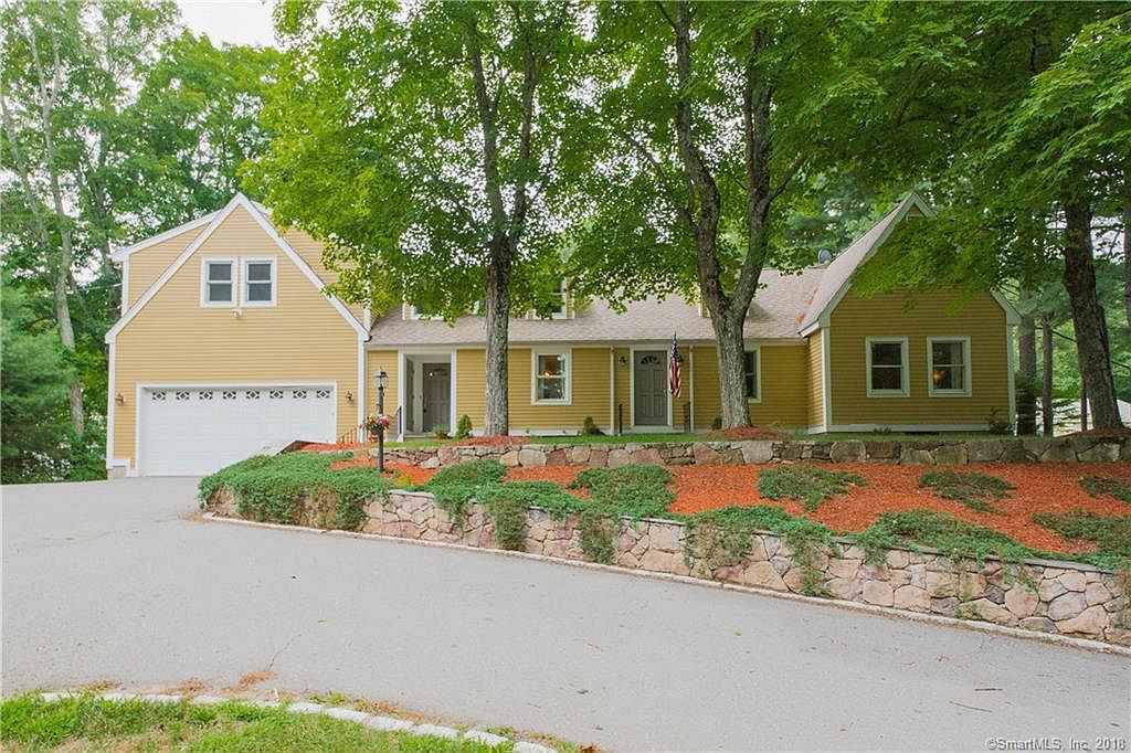 441 Lovely St, Avon, CT 06001 Zillow