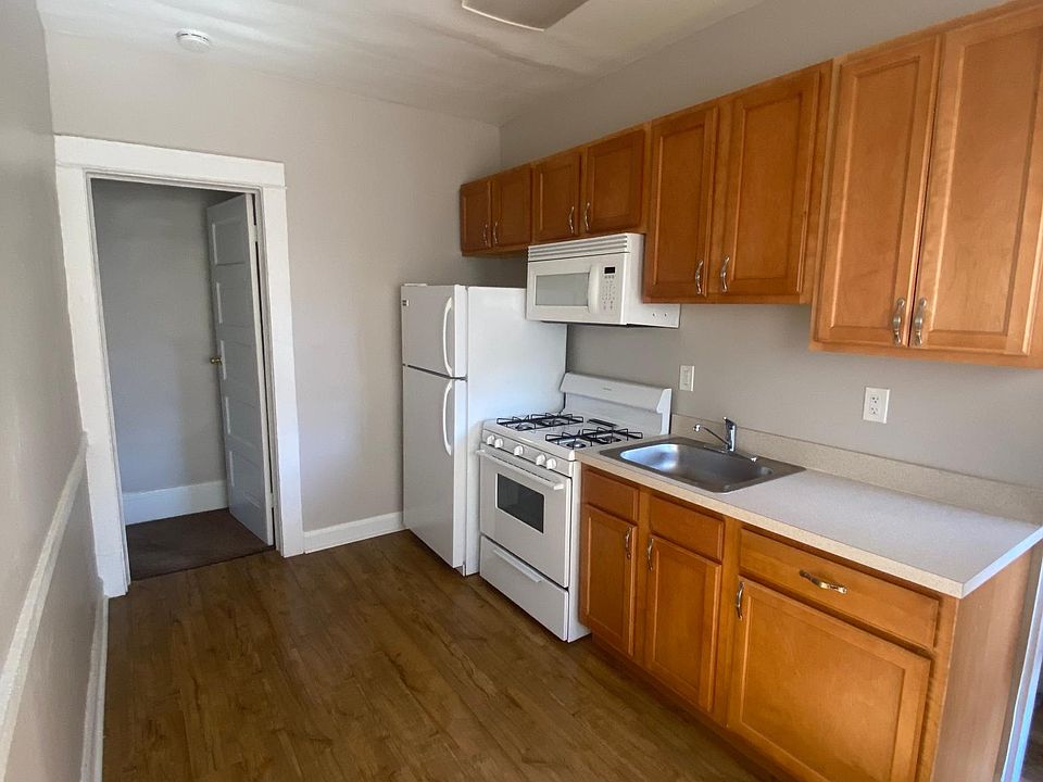 1st image of 2050 Fairview Ave APT 8