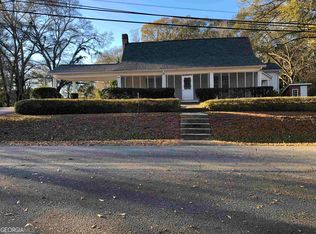 66 Church St, Carnesville, GA 30521
