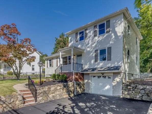 120 Prospect St, Midland Park Boro, NJ 07432