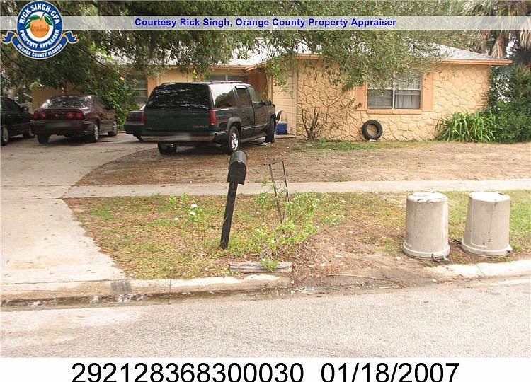 1st image of 2911 Calumet Dr