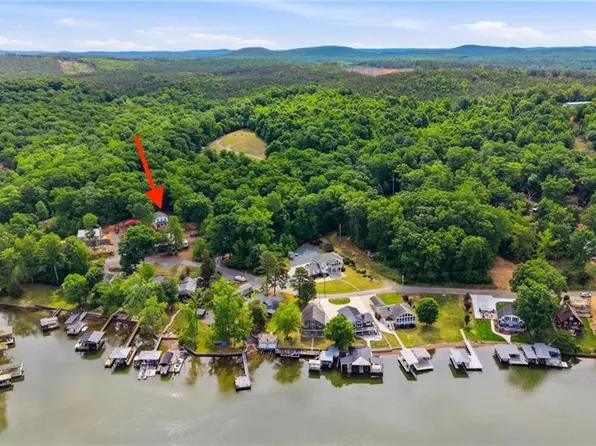 123 Tallassee Ln, New London, NC 28127