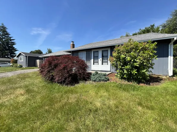 687 SE Barnes Ave, Gresham, OR 97080