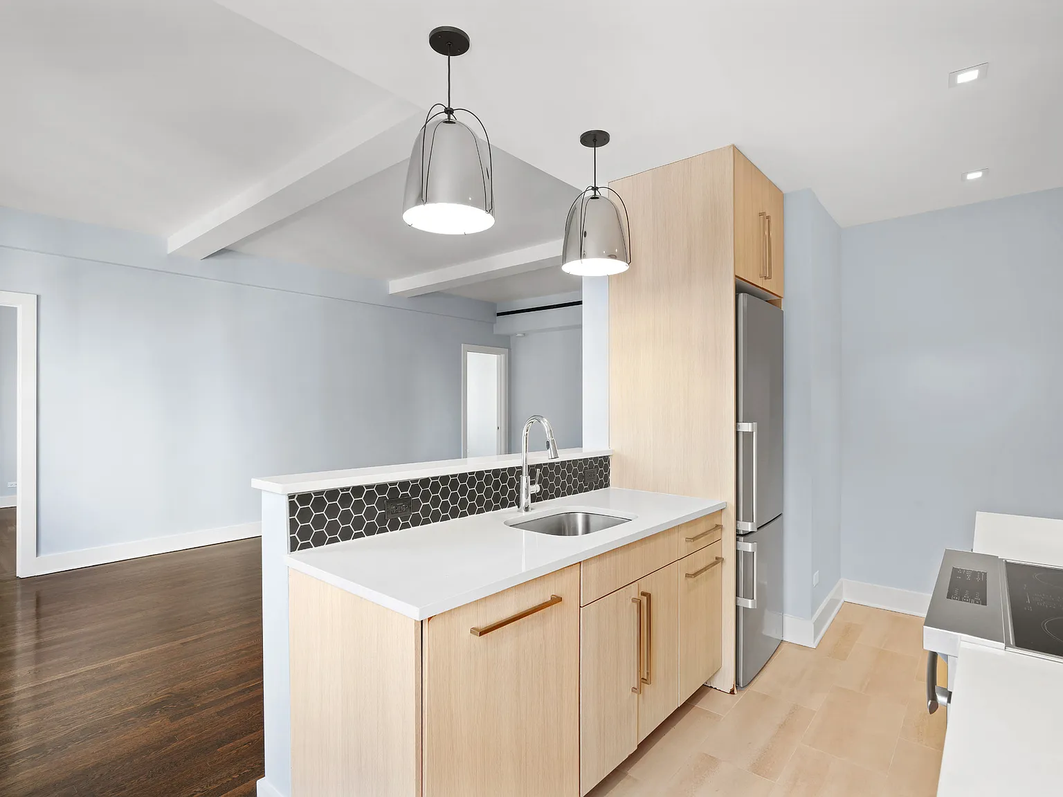 151 East 80th Street — Photo 2