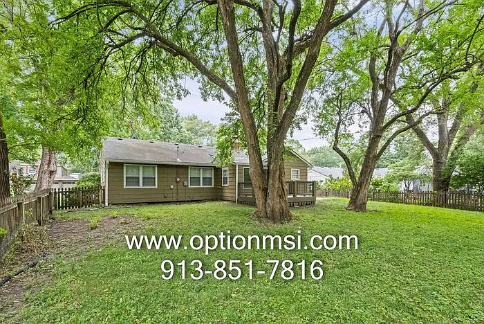 7829 Dearborn Dr — Photo 30