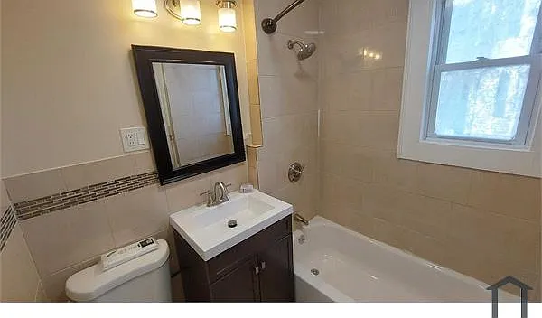 35 Catawba St #2 — Photo 15