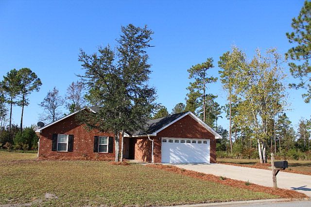 1st image of 189 NE Madison Belle Ln