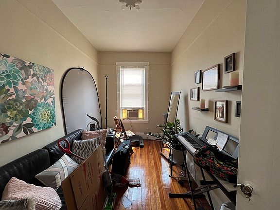 4th image of 35-08 21st Ave #2