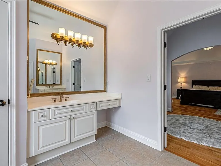 168 Highgrove Dr — Photo 40