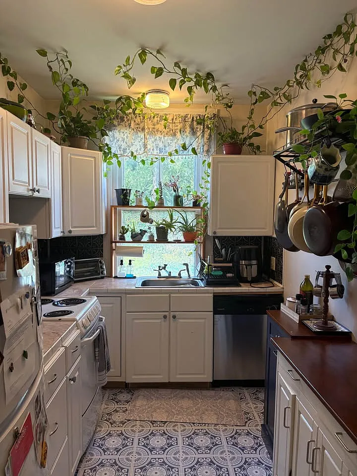 2 bed, 1100 sqft, $2,295 — Photo 4
