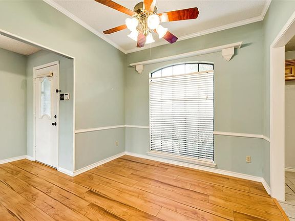 3rd image of 235 Beltwoods Dr