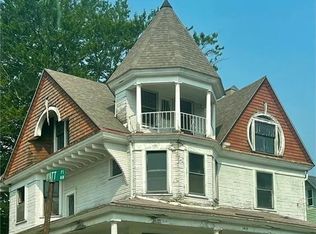 1415 Woodland Ave NW, Canton, OH 44703