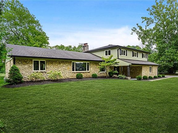 3rd image of 460 Braeside North Dr