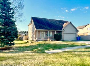 11100 E Forteen Mile Rd, Warren, MI 48093