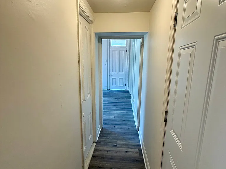446 N Duke St #2F — Photo 10