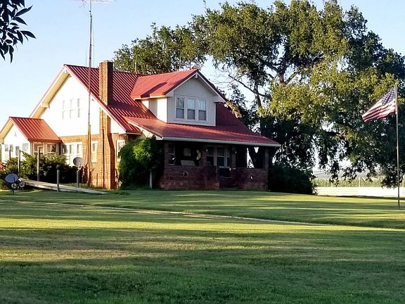 2nd image of 444 90th Rd