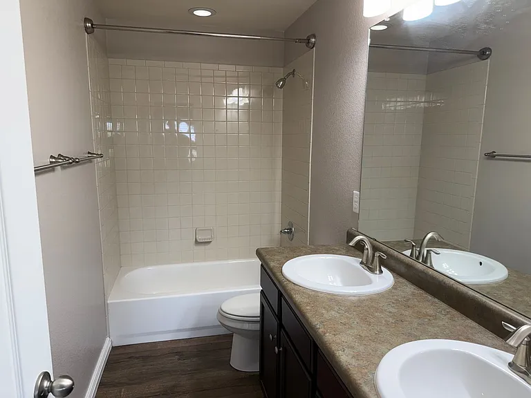 25084 E Pinewood Pl — Photo 14