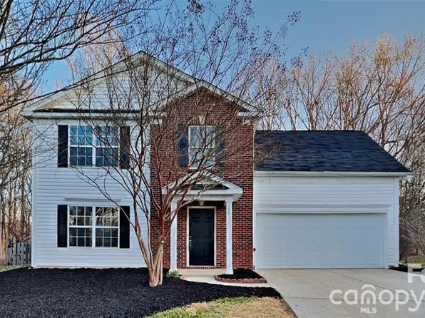 106 Rainford Ct, Mooresville, NC 28117
