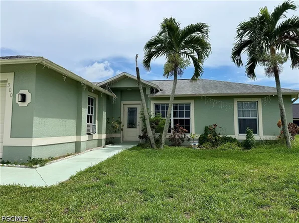 1300 NW 10th St, Cape Coral, FL 33993